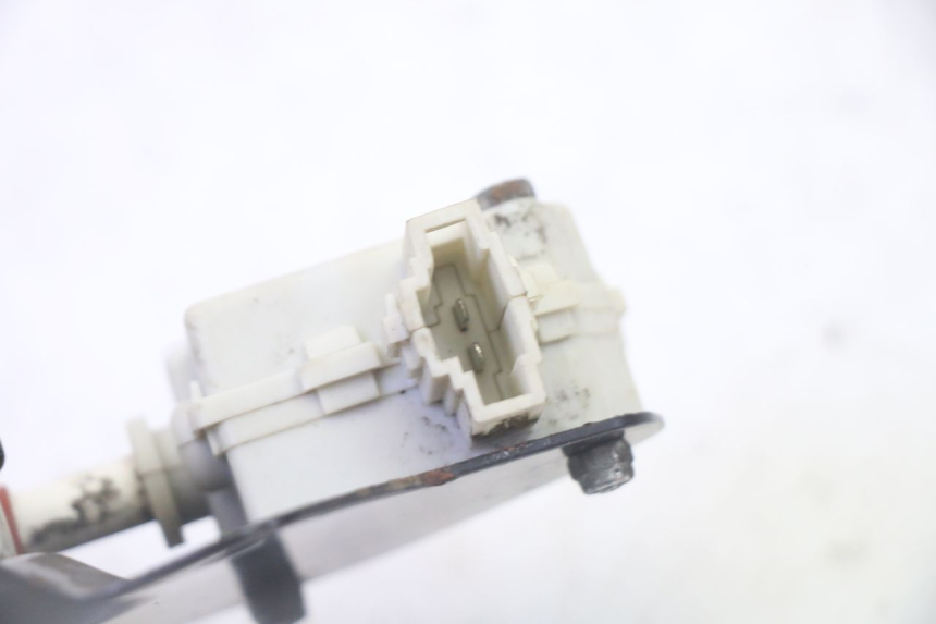 photo de SEAT LOCK ENGINE PIAGGIO XEVO - X EVO 125 (2007 - 2016)