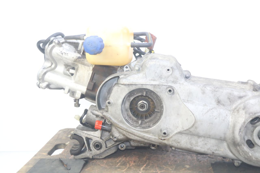 photo de ENGINE PEUGEOT SATELIS 125 (2010 - 2012)