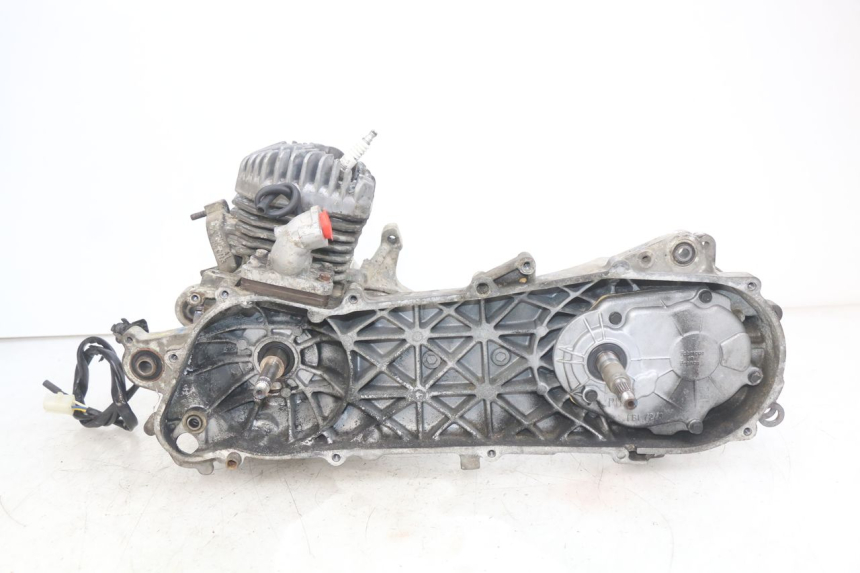 photo de ENGINE PEUGEOT TREKKER 50 (1998 - 2004)
