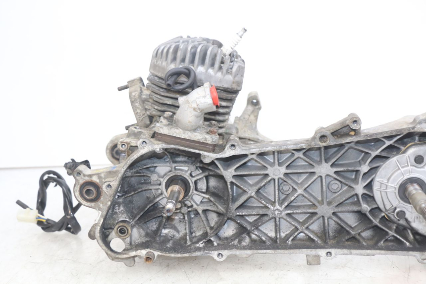 photo de ENGINE PEUGEOT TREKKER 50 (1998 - 2004)