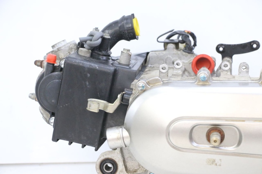 photo de ENGINE PEUGEOT TWEET 4T 50 (2014 - 2019)