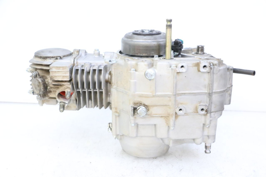 photo de ENGINE APOLLO RFZ 125