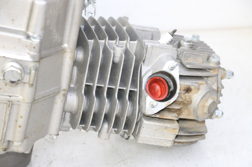photo de ENGINE APOLLO RFZ 125