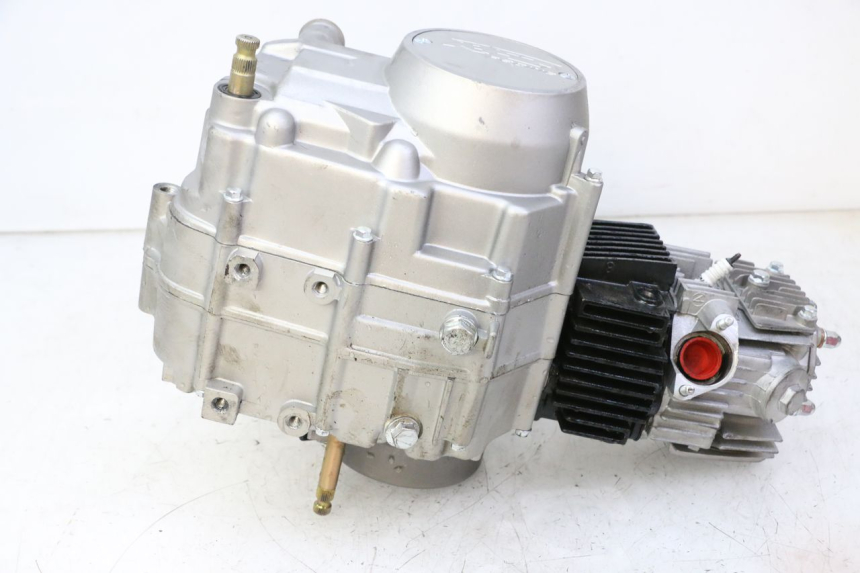 photo de ENGINE APOLLO RFZ 125