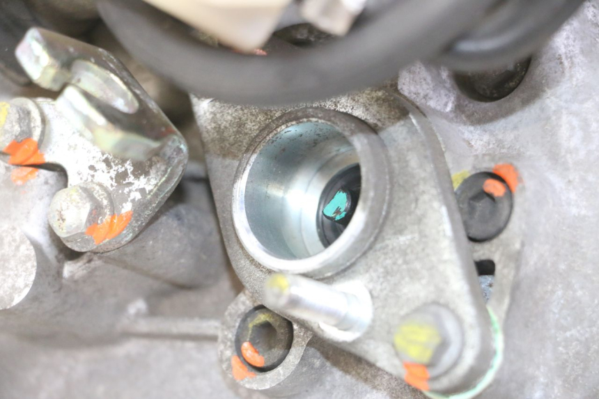 photo de ROLL LOCK ENGINE PIAGGIO IE MP3 YOURBAN 300 (2011 - 2016)