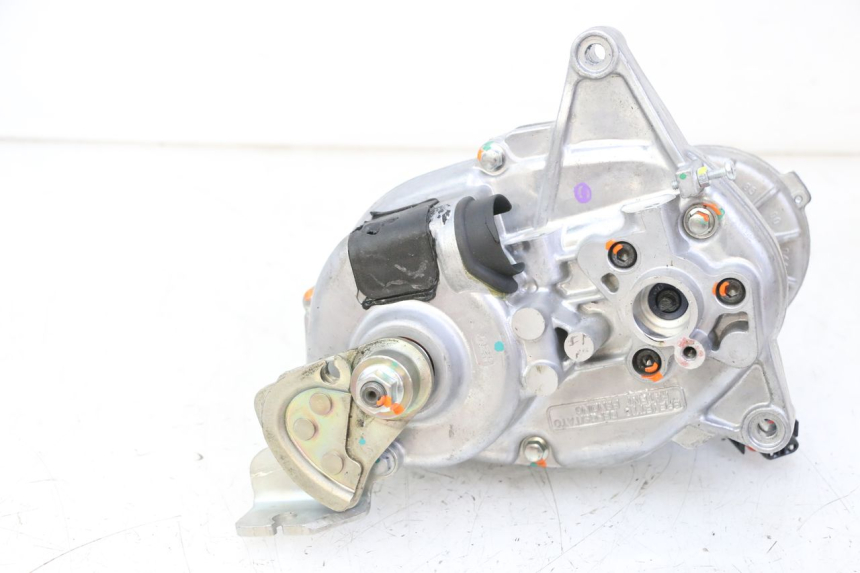 photo de ROLL LOCK ENGINE PIAGGIO MP3 HPE 310 (2024 - 2025)