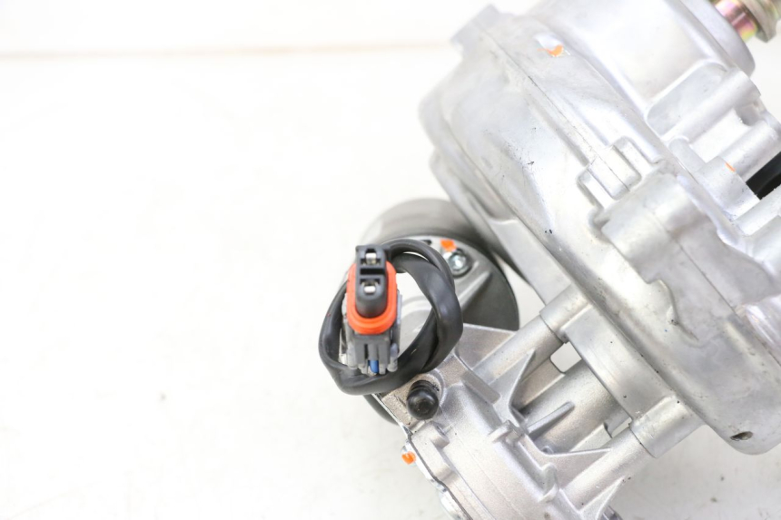 photo de ROLL LOCK ENGINE PIAGGIO MP3 HPE 310 (2024 - 2025)