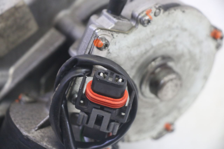 photo de ENGINE ROLL LOCK PIAGGIO MP3 LT 400 (2007 - 2012) - Technical close-up