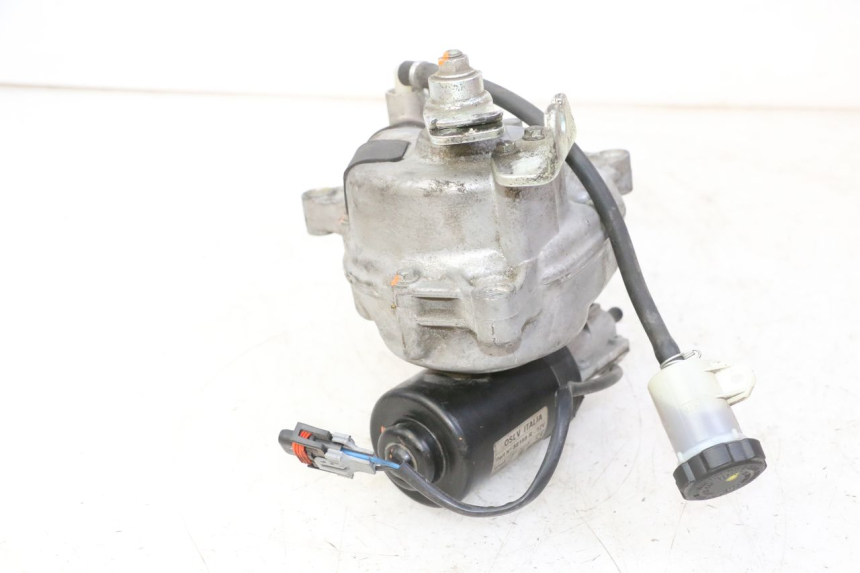 photo de ROLL LOCK ENGINE PIAGGIO MP3 125 (2006 - 2014)