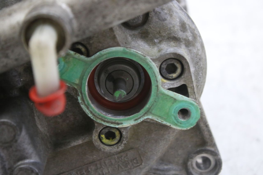 photo de ENGINE ROLL LOCK PIAGGIO MP3 RL 250 (2007 - 2010)