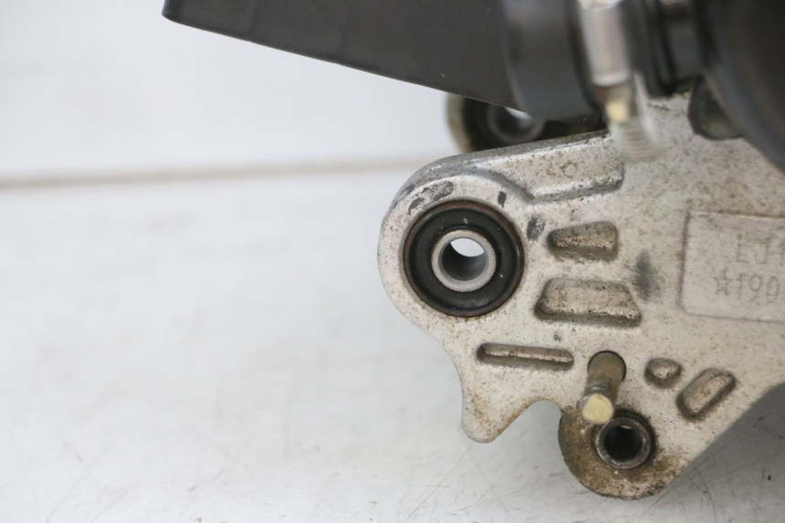 photo de ENGINE TNT MOTOR ROMA 10' 4T 50 (2019 - 2022) - Fixing points details