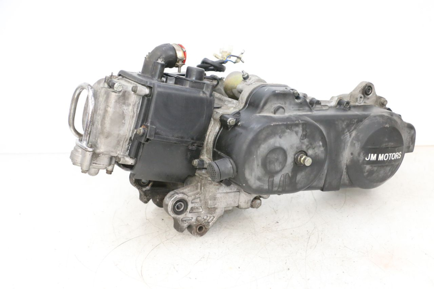 photo de ENGINE JM MOTORS SANTANA 50 (2014 - 2023) - Distinctive features