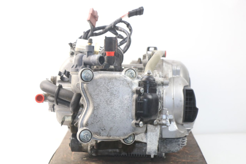 photo de ENGINE PEUGEOT SATELIS 300 (2012 - 2015) - Alternative perspective