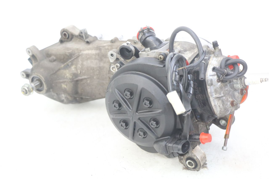 photo de ENGINE APRILIA SR R 2T LC 50 (2018 - 2021)