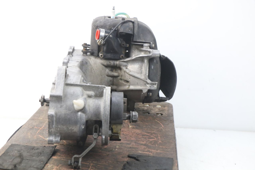 photo de ENGINE MBK STUNT NAKED 50 (2004 - 2018) - Surface and material condition