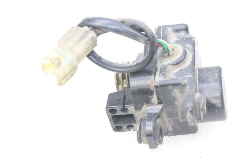 photo de ENGINE EXHAUST VALVE HONDA FES PANTHEON 2T 125 (1998 - 2002)