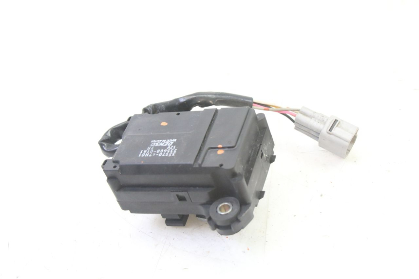 photo de EXHAUST VALVE ENGINE SUZUKI GSR 750 (2011 - 2017)