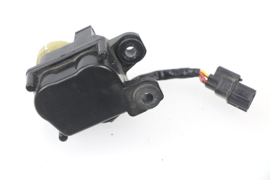 photo de EXHAUST VALVE ENGINE HONDA VFR F 1200 (2010 - 2015)