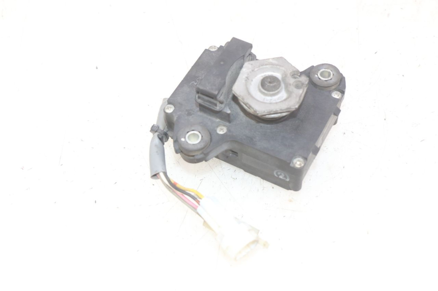 photo de ENGINE EXHAUST VALVE KAWASAKI Z 750 (2007 - 2013)