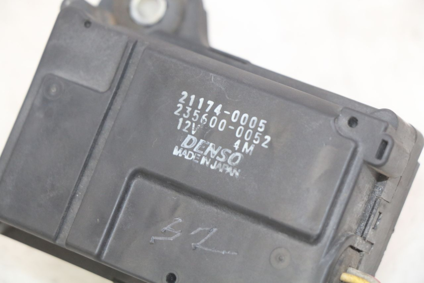 photo de ENGINE EXHAUST VALVE KAWASAKI Z 750 (2007 - 2013)