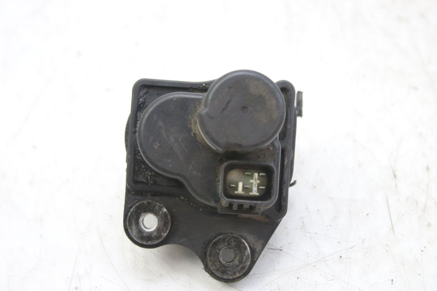 photo de ENGINE EXHAUST VALVE YAMAHA YZF R1 1000 (2007 - 2008)