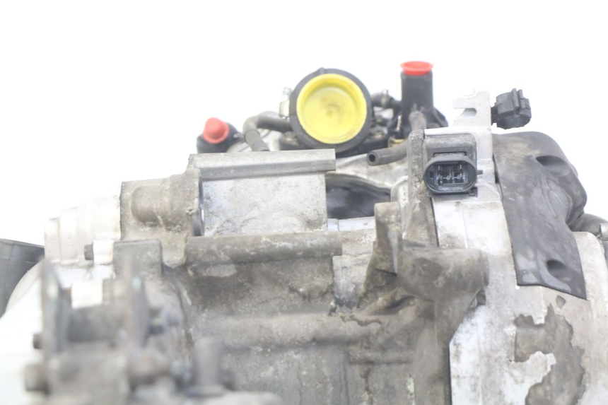 photo de ENGINE PIAGGIO VESPA GRANTURISMO 125 (2003 - 2007)