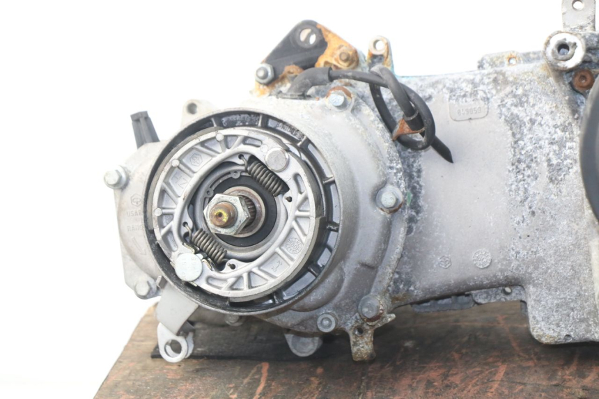 photo de ENGINE PIAGGIO VESPA LX IE 125 (2010 - 2012)