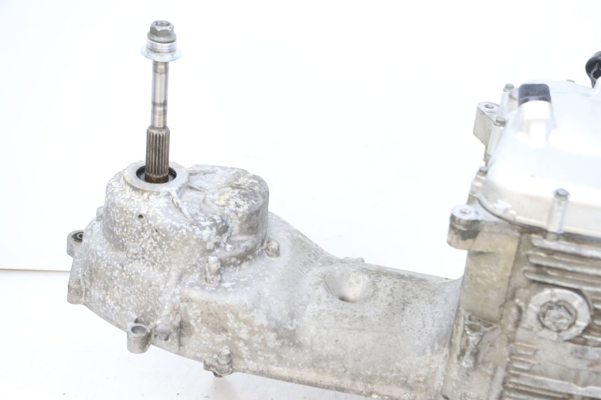 photo de ENGINE YAMAHA XMAX X-MAX 125 (2006 - 2009) - Product overview