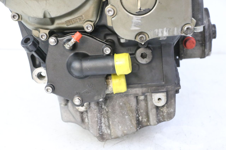 photo de ENGINE YAMAHA XJ6 600 (2008 - 2016)