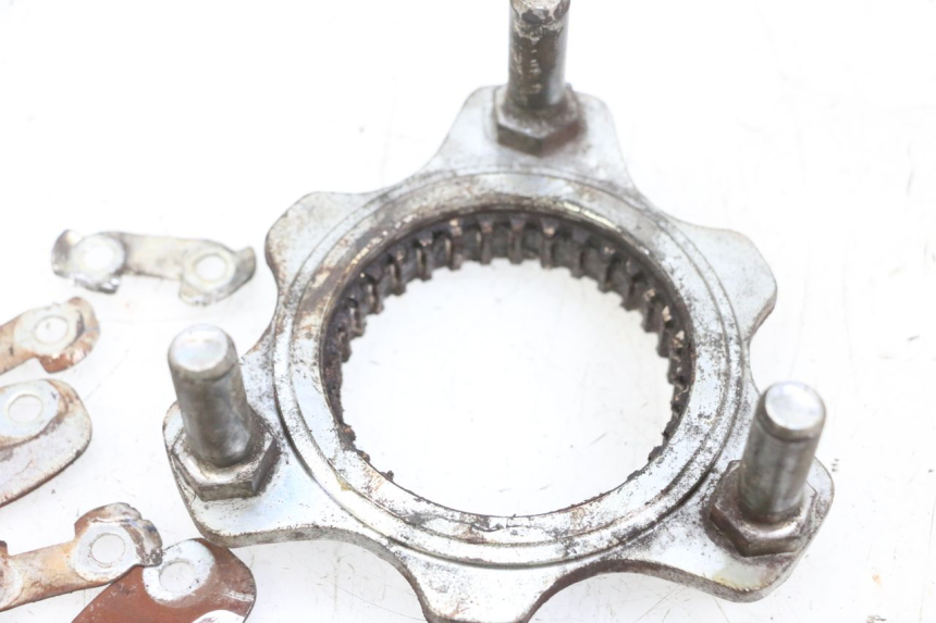 photo de REAR WHEEL HUB SUZUKI BURGMAN 650 (2013 - 2020)