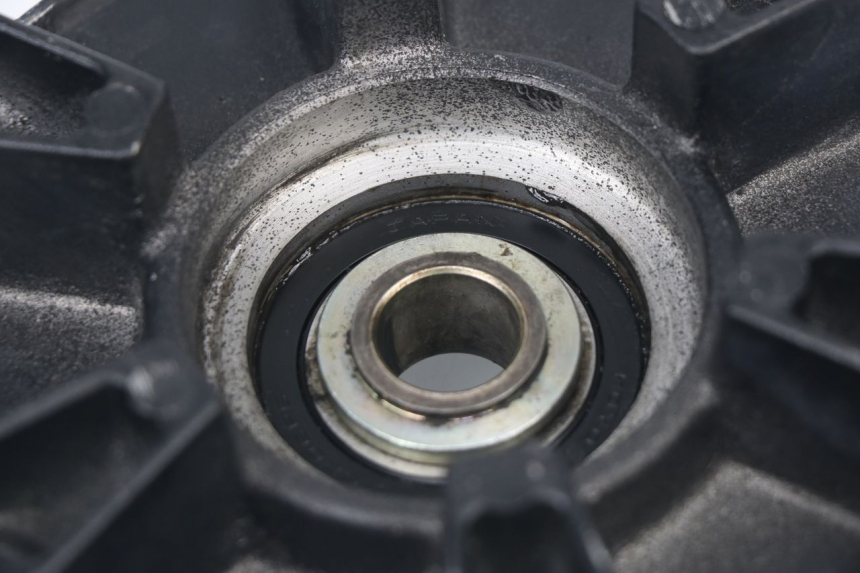 photo de REAR WHEEL HUB YAMAHA FZS FAZER 600 (1998 - 2001)