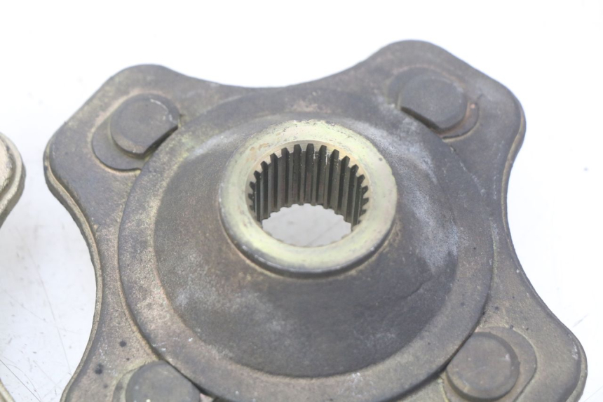 photo de REAR WHEEL HUB SPY RACING F3 350 (2015 - 2022)