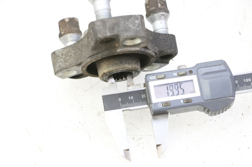 photo de REAR WHEEL HUB PEUGEOT SATELIS 125 (2006 - 2009)