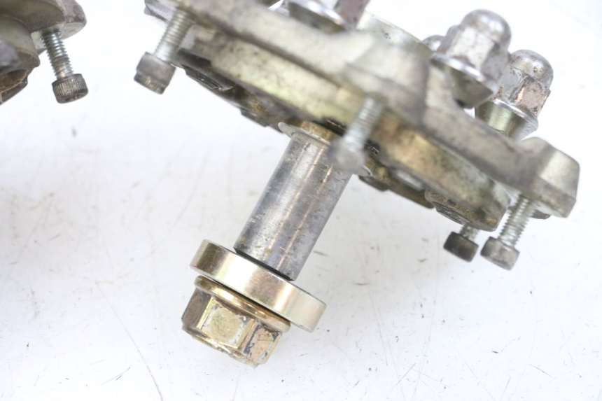 photo de FRONT WHEEL HUB ADIVA AD3 300 (2014 - 2020)