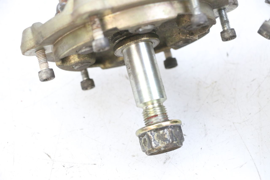 photo de FRONT WHEEL HUB ADIVA AD3 300 (2014 - 2020)