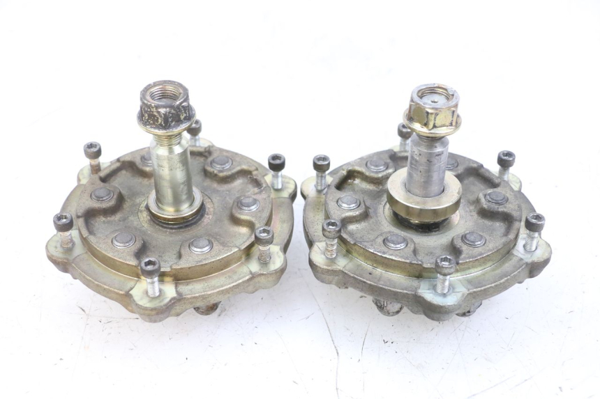 photo de FRONT WHEEL HUB ADIVA AD3 300 (2014 - 2020)