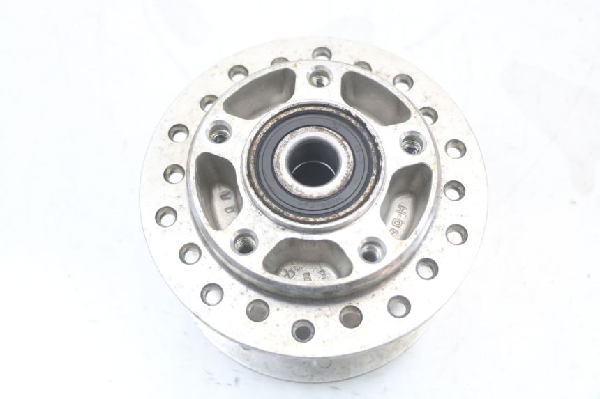 photo de FRONT WHEEL HUB HARLEY DAVIDSON SPORTSTER XL CUSTOM 883 (1999 - 2006)