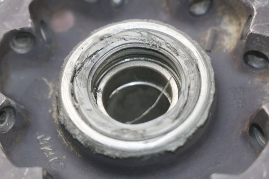 photo de FRONT WHEEL HUB HONDA CRF CR-F 450 (2005 - 2008)