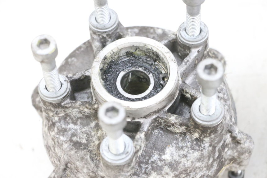 photo de FRONT WHEEL HUB PIAGGIO MP3 LT 400 (2007 - 2012) - Technical close-up