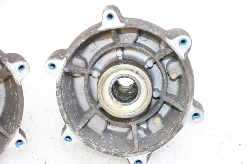 photo de FRONT WHEEL HUB PIAGGIO MP3 500 (2014 - 2016)