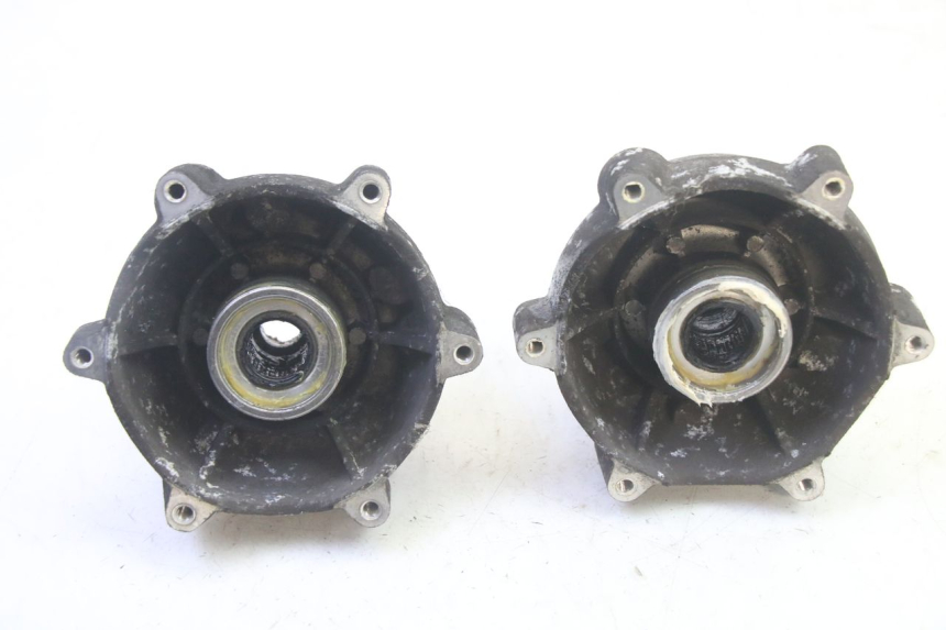 photo de FRONT WHEEL HUB PIAGGIO MP3 RL 250 (2007 - 2010) - Main view