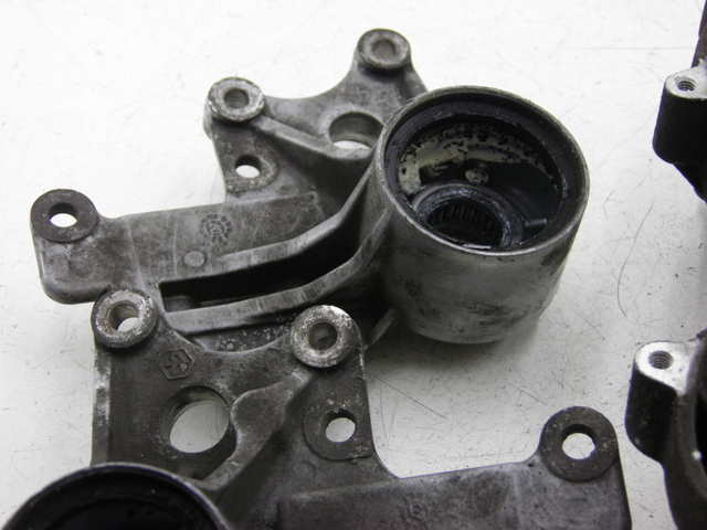 photo de FRONT WHEEL HUB PIAGGIO MP3 RL 125 (2006 - 2014)
