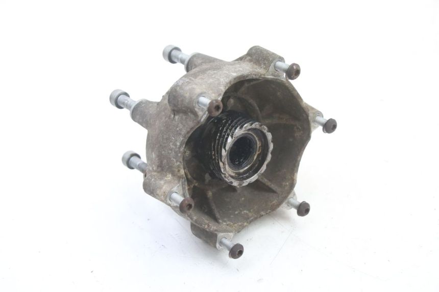 photo de FRONT WHEEL HUB PIAGGIO VESPA GRANTURISMO 125 (2003 - 2007)
