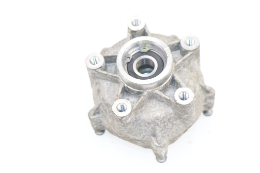 photo de FRONT WHEEL HUB PIAGGIO VESPA S 2T 50 (2007 - 2014)