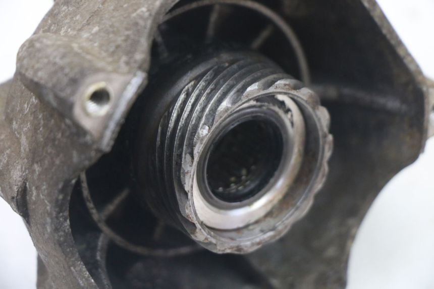 photo de FRONT WHEEL HUB PIAGGIO VESPA S 2T 50 (2007 - 2014)
