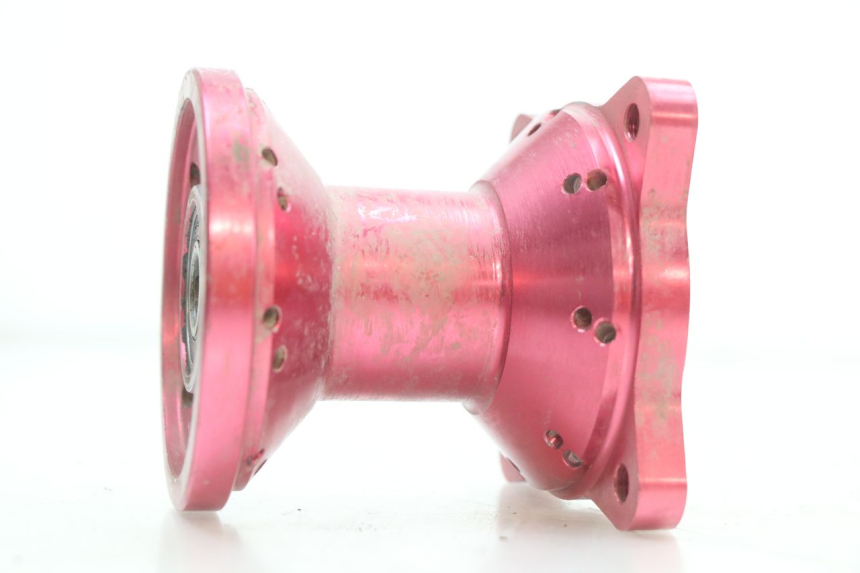 photo de FRONT WHEEL HUB YCF PIT BIKE 125 (2010 - 2018)