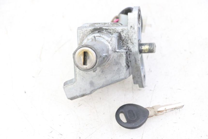 photo de IGNITION SWITCH MBK BOOSTER SPIRIT NAKED 50 (2004 - 2017)