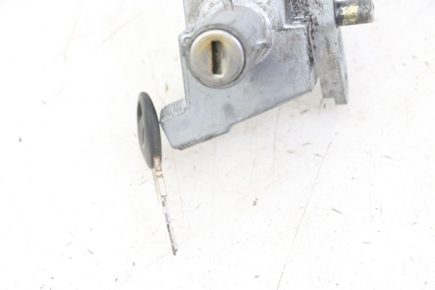 photo de IGNITION SWITCH MBK BOOSTER SPIRIT NAKED 50 (2004 - 2017)