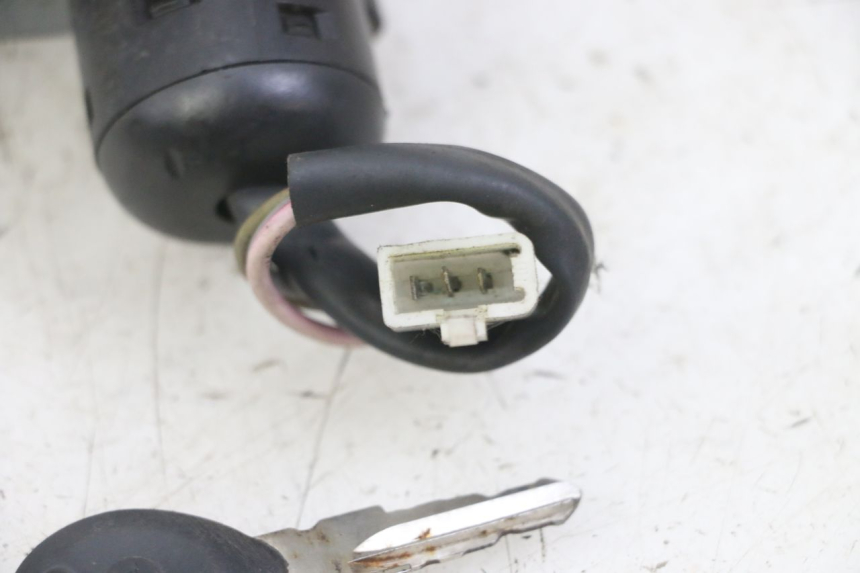 photo de IGNITION SWITCH MBK BOOSTER SPIRIT NAKED 50 (2004 - 2017)