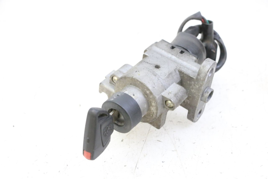 photo de IGNITION SWITCH PEUGEOT CITYSTAR 50 (2013 - 2017)